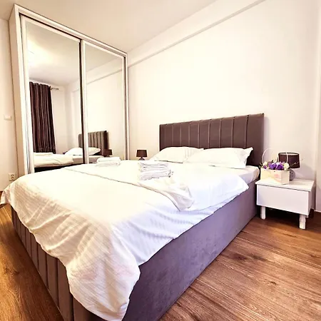 Mamaia Nord Apartment
